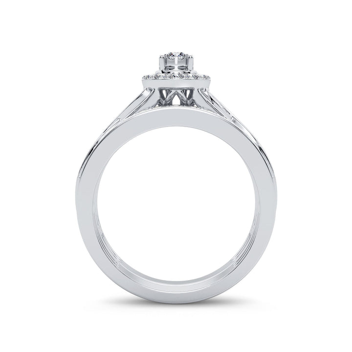 Elegant Lab-Grown Diamond Engagement Ring in White Gold