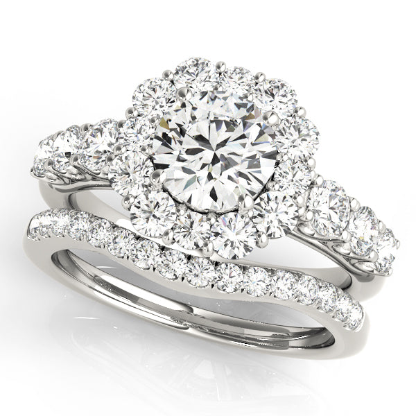 ENGAGEMENT RINGS HALO ROUND