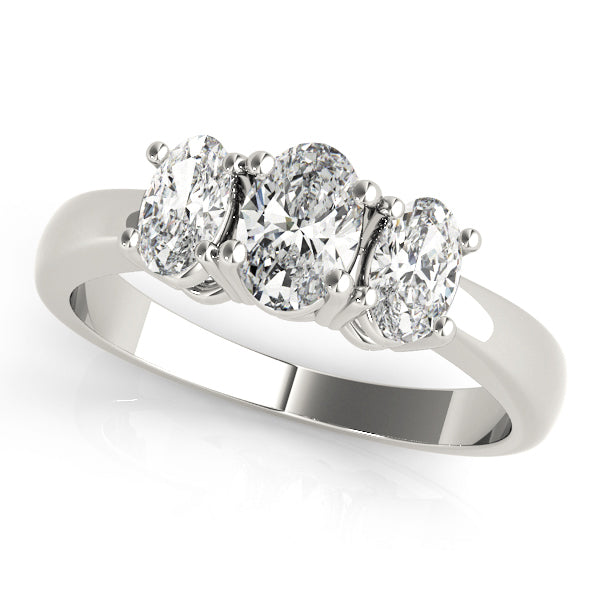 ENGAGEMENT RINGS 3 STONE OVAL